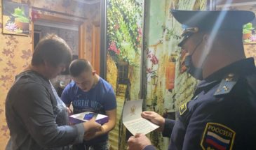 Судебные приставы Кубани исполнили желание армавирского мальчика