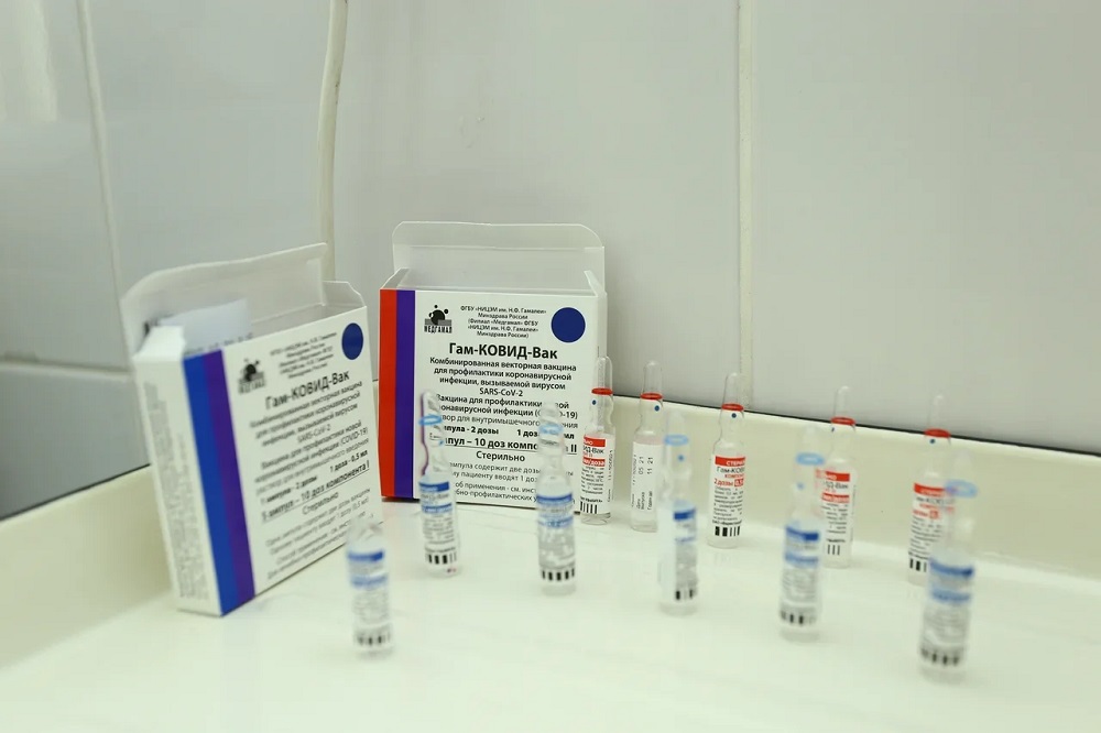 В поликлиники Армавира поступают три вакцины