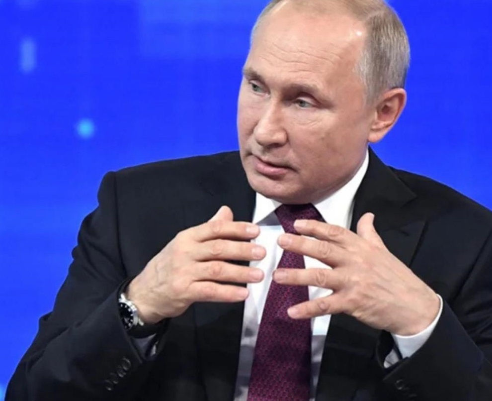 Владимир Путин привился «Спутником»