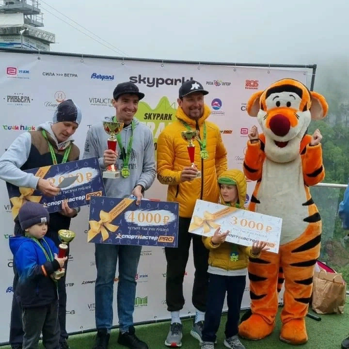 Алексей Мамарин из Армавира стал победителем забега Skypark Trail в Сочи
