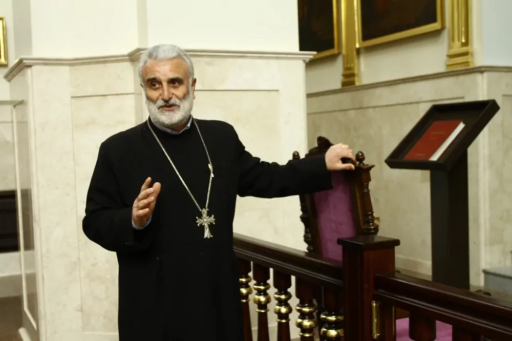 В феврале настоятель Армянской Апостольской церкви Успения Пресвятой Богородицы Тер Макар отметил 33-летие рукоположения в чин священнослужителя