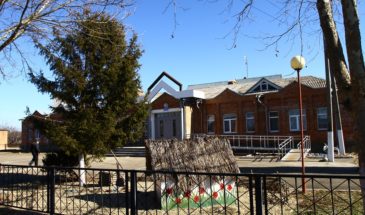 Депутат Армавирской городской Думы Сергей Капица помог отремонтировать школу в хуторе Первомайском