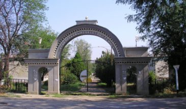 В поселках Приреченского сельского округа привели в порядок тротуары
