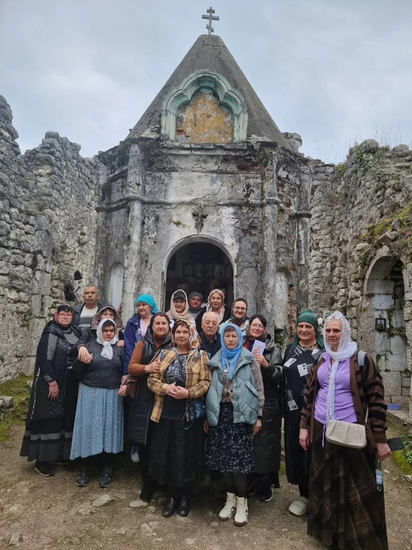 Недавно армавирцы вернулись из паломничества к святыням Абхазии