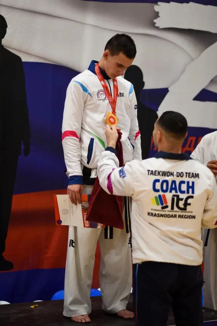 Армавирские тхэквондисты завоевали 26 золотых медалей