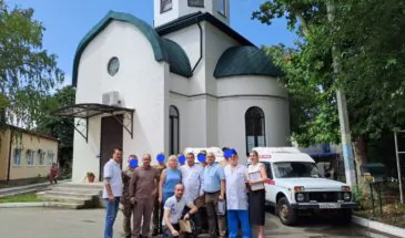 Четыре автомобиля ВАЗ передала городская больница участникам СВО