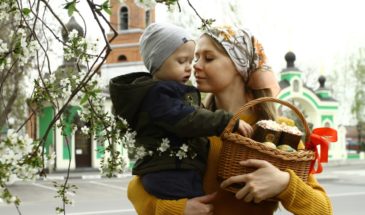 В Госдуме предложили сделать выходные дни после Пасхи и Троицы