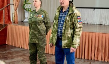 Школьники Армавира пообщались с военнослужащей из Горловки