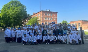 Бессмертный полк прошёл в медицинском колледже
