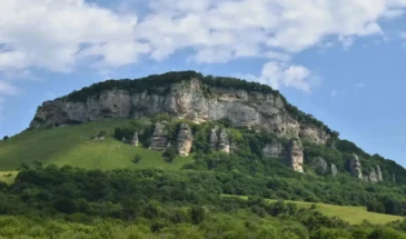 На гору Кизинчи теперь могут подняться даже дети 