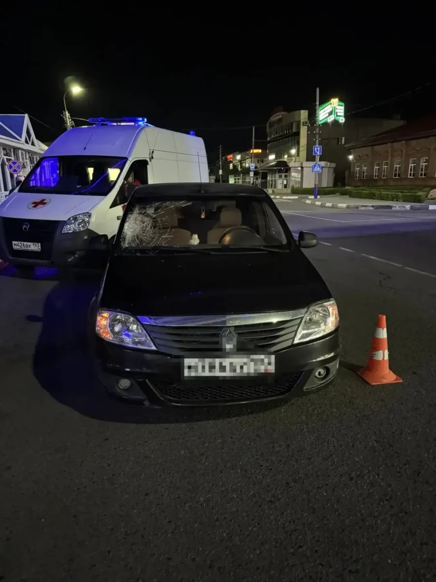 16-летняя девушка вчера вечером пострадала в ДТП на улице Пугачёва