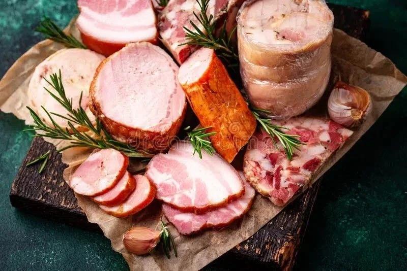 Осень — вкусное время года!Чтобы убедиться в этом лично, приходите с 21 по 27 октября к Никольскому собору, где будет проходить фестиваль и ярмарка.